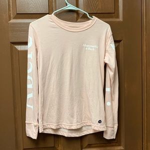 A&F long sleeve light pink shirt